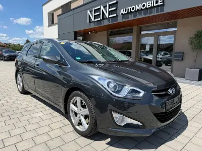 Gebraucht Hyundai i40 Edition 136 PS (100 kW) 2015 Silber Kombi