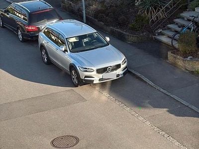 Second-hand Volvo V90 CC 190 CP (139 kW) 2019 Gri Break