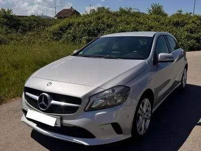 Brugt Mercedes A180 122 HK (89 kW) 2016 Sølv Sedan