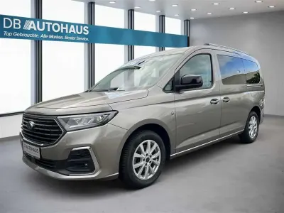 Gebraucht Ford Grand Tourneo Connect Titanium 122 PS (89 kW) 2023 Silber Van / Kleinbus