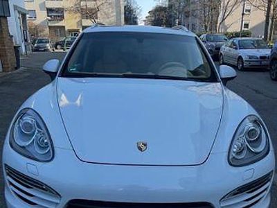 Gebraucht Porsche Cayenne 245 PS (180 kW) 2014 Weiß SUV