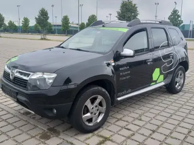 Gebraucht Dacia Duster Lauréate 107 PS (78 kW) 2013 Schwarz SUV