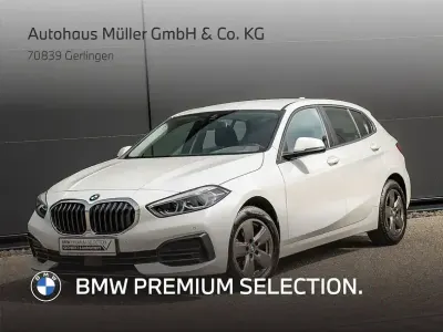 Gebraucht BMW 118 Advantage 136 PS (100 kW) 2023 Alpinweiss Kleinwagen