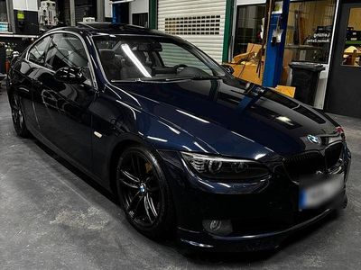 Second-hand BMW 325 218 CP (160 kW) 2006 Andere farben Coupe
