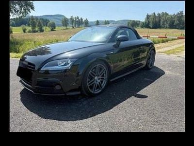 Gebraucht Audi TT Roadster S-Line 160 PS (117 kW) 2012 Schwarz Cabrio
