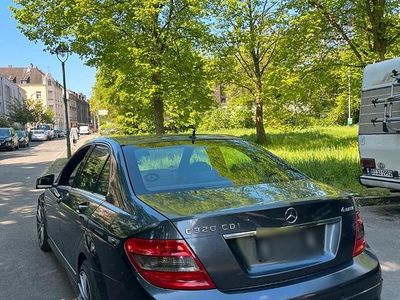 Mercedes C320