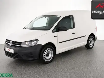 Gebraucht VW Caddy 131 PS (96 kW) 2020 Candyweiß Van / Kleinbus