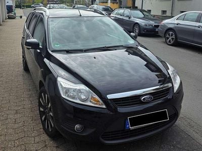 Second-hand Ford Focus 116 CP (85 kW) 2009 Negru Break