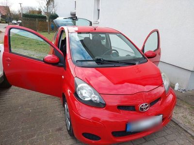 gebraucht Toyota Aygo 65000km, EZ 2011, Klimaanlage, Zentralverriegelung