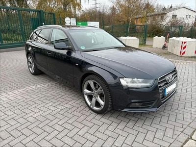 Gebraucht Audi A4 S-Line 150 PS (110 kW) 2013 Blau Kombi