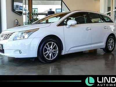 Usata Toyota Avensis Edition 147 CV (108 kW) 2011 Bianco Station wagon