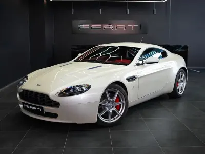 Gebraucht Aston Martin Vantage 385 PS (283 kW) 2007 Weiß Coupé