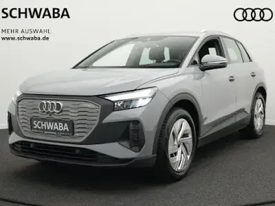 Gebraucht Audi Q4 e-tron Comfort 125 kW (170 PS) 2023 Grau SUV