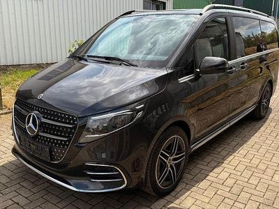 Gebraucht Mercedes V300 Avantgarde 237 PS (174 kW) 2024 Grau Van / Kleinbus