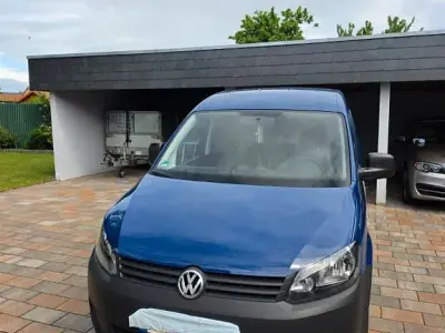 Gebraucht VW T5 102 PS (75 kW) 2014 Blau Van