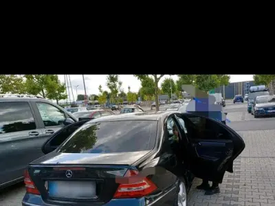 Gebraucht Mercedes C270 190 PS (139 kW) 2004 Schwarz Kleinwagen