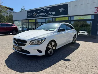 Gebraucht Mercedes CLA200 156 PS (114 kW) 2019 Polarweiss Kombi
