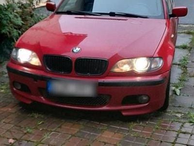 BMW 320