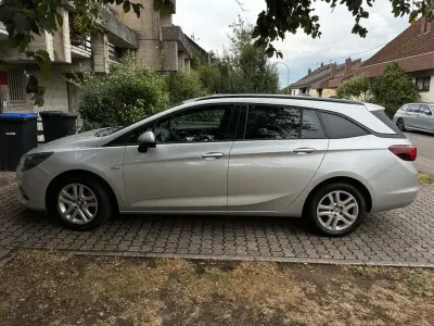 Gebraucht Opel Astra Business 145 PS (106 kW) 2020 Silber Kombi