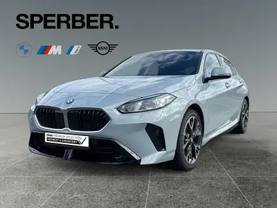 Gebraucht BMW 120 Performance 156 PS (114 kW) 2025 Grau Kleinwagen