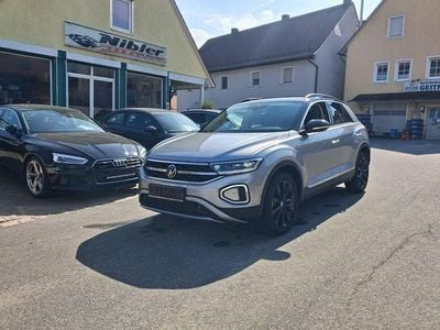 Gebraucht VW T-Roc Style 150 PS (110 kW) 2023 Silber SUV