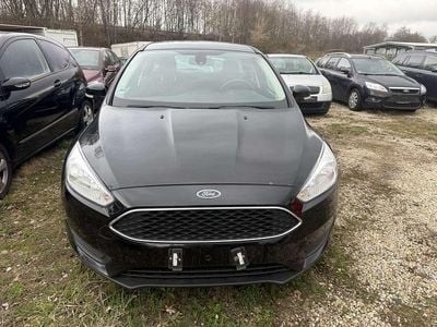 Gebraucht Ford Focus Trend 120 PS (88 kW) 2018 Schwarz Kombi