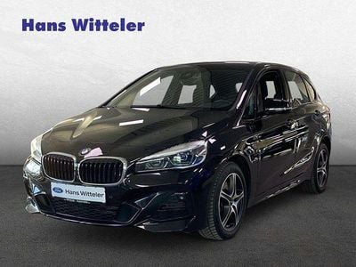 Black sapphire metallic Gebraucht 2020 BMW 225 Active Tourer M Sport Van / Kleinbus | 19.890 € (Fairer Preis)