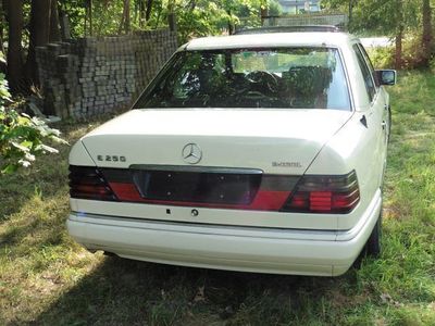 gebraucht Mercedes E250 E-Klasse (W124)(113 PS)