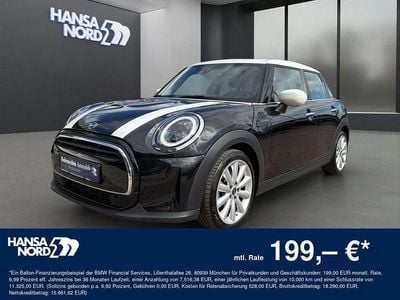 Gebraucht Mini Cooper Essential 136 PS (100 kW) 2023 Schwarz / midnight black (metallic) Kleinwagen