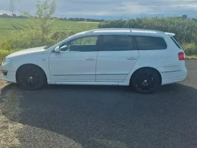 Gebraucht VW Passat R-line Edition 140 PS (102 kW) 2009 Weiß Limousine