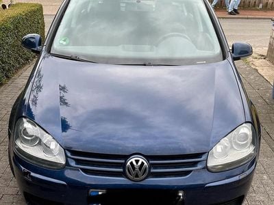 VW Golf V