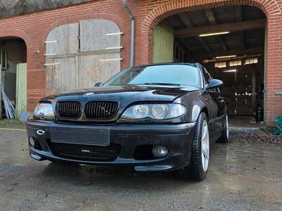 Second-hand BMW 320 M Sport 170 CP (125 kW) 2002 Negru Berlinǎ