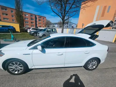 Gebraucht Ford Mondeo 203 PS (149 kW) 2012 Weiß Limousine