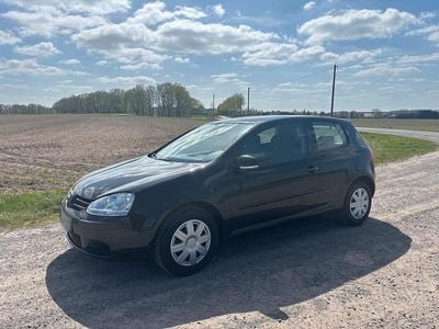Usata VW Golf IV 75 CV (55 kW) 2005 Nero Berlina