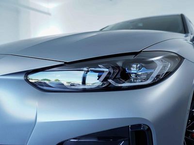 Neu BMW M440 M Sport 374 PS (275 kW) 2025 Grau Limousine