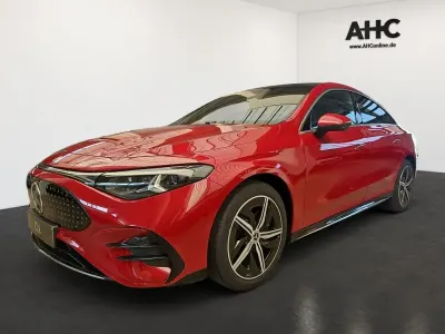 Gebraucht Mercedes CLA 250+ AMG line 200 kW (272 PS) 2026 Rot Limousine