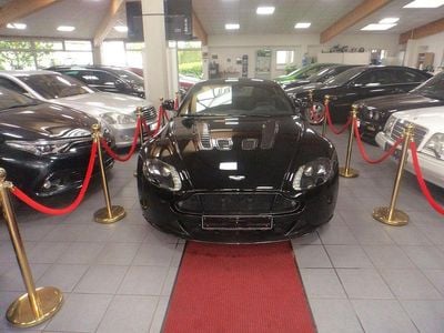 Schwarz Gebraucht 2015 Aston Martin V12 Vantage | 119.999 €