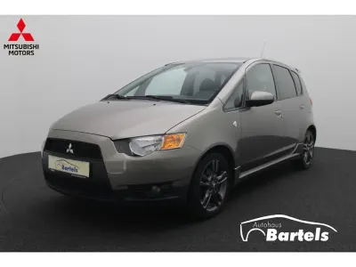 Gebraucht Mitsubishi Colt 95 PS (69 kW) 2010 Grau Kleinwagen