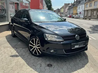 Gebraucht VW Jetta Comfortline 105 PS (77 kW) 2011 Schwarz Limousine