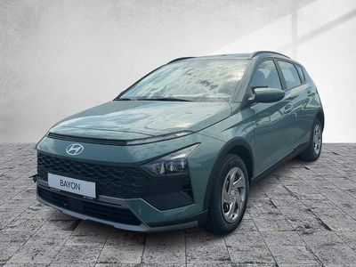 Neu Hyundai Bayon Select 101 PS (74 kW) 2025 Mangrove green / mic SUV