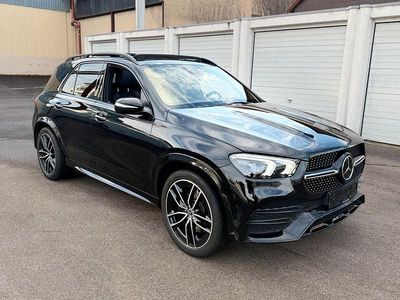 Schwarz/baltic black Gebraucht 2022 Mercedes GLE300 AMG SUV | 52.499 € (Fairer Preis)