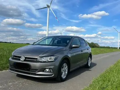 Gebraucht VW Polo Comfortline 80 PS (58 kW) 2020 Grau Kleinwagen