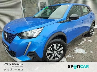 Gebraucht Peugeot e-2008 Active 100 kW (136 PS) 2022 Blau/typ aussenverkleidung metallic drei schichten perlmutt SUV