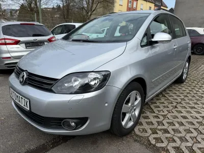 Gebraucht VW Golf VI Team 122 PS (89 kW) 2010 Silber Kleinwagen