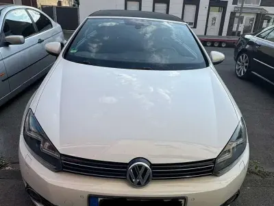 Gebraucht VW Golf Cabriolet Exclusive 105 PS (77 kW) 2012 Cabrio