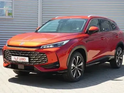 Neu MG HS Luxury 170 PS (125 kW) 2025 Andere SUV