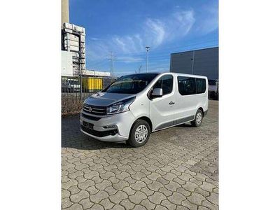 Gebraucht Fiat Talento Family 121 PS (88 kW) 2019 Hellgrau Van / Kleinbus