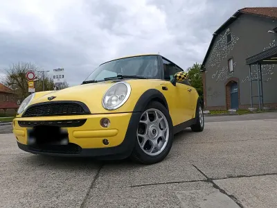 Gebraucht Mini ONE 90 PS (66 kW) 2002 Gelb Kleinwagen
