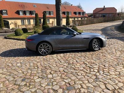 Gebraucht Mercedes SL43 AMG AMG 381 PS (280 kW) 2023 Grau Cabrio