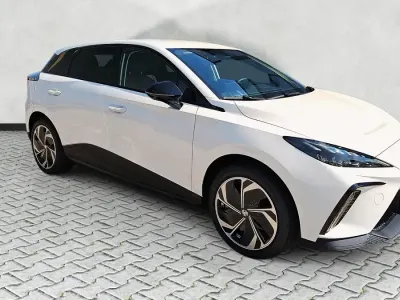 Neu MG MG4 EV 139 kW (190 PS) 2026 Arctic white Kleinwagen